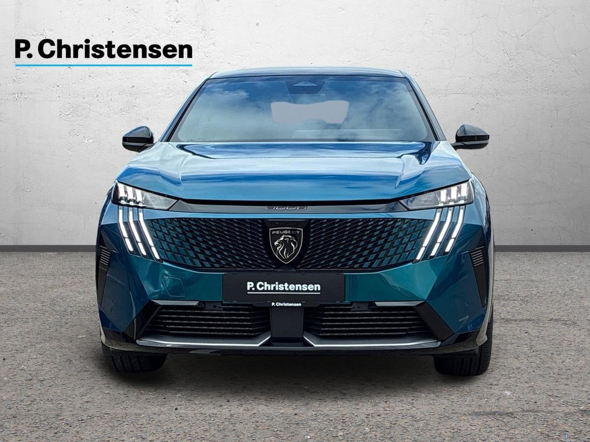 Blå Peugeot e-3008 fra 2025