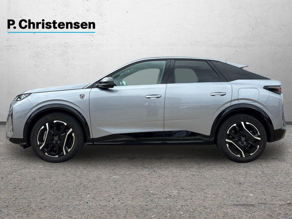 Grå Peugeot e-3008 fra 2025