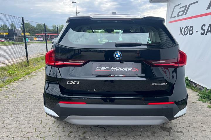 undefined BMW iX1 fra 2024