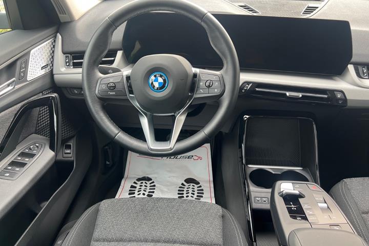 undefined BMW iX1 fra 2024