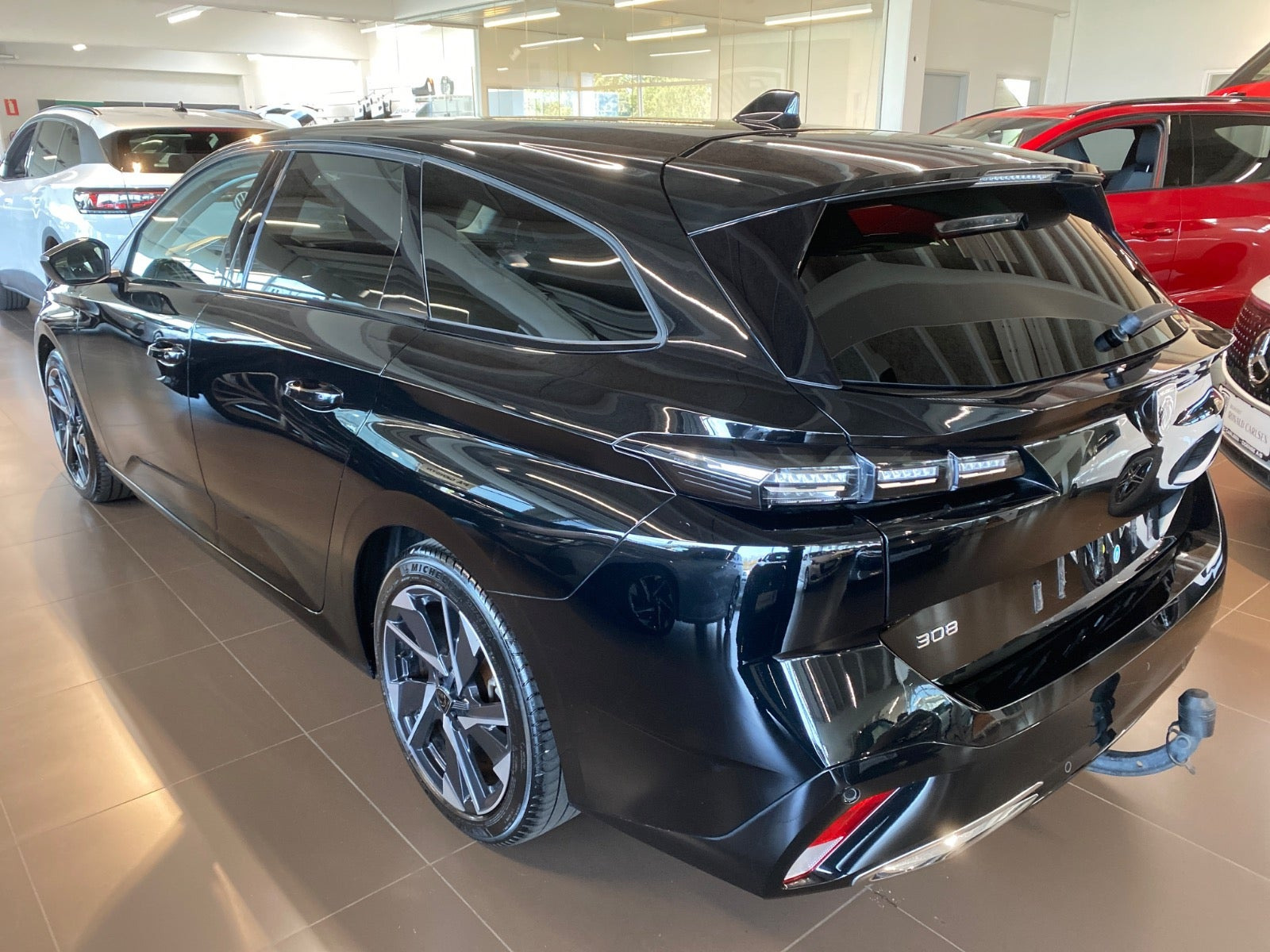 Sort Peugeot 308 fra 2022