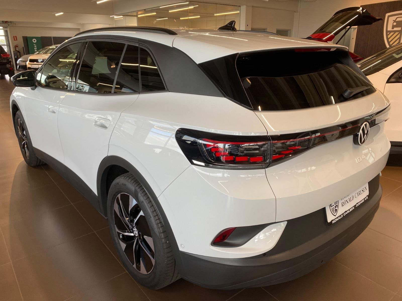 Hvid VW ID.4 fra 2025