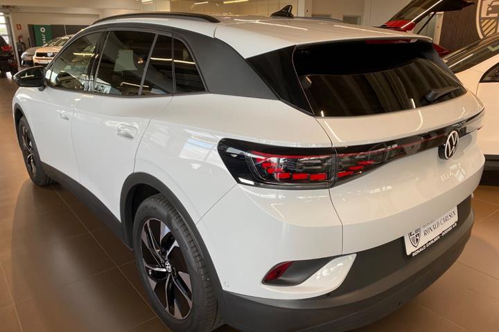 Hvid VW ID.4 fra 2025