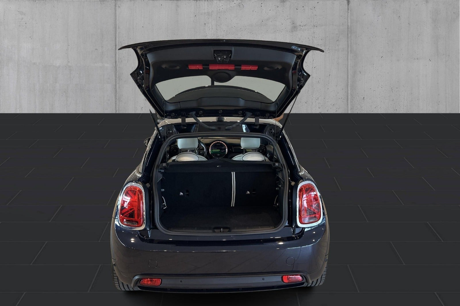 Sort Mini Cooper SE fra 2021
