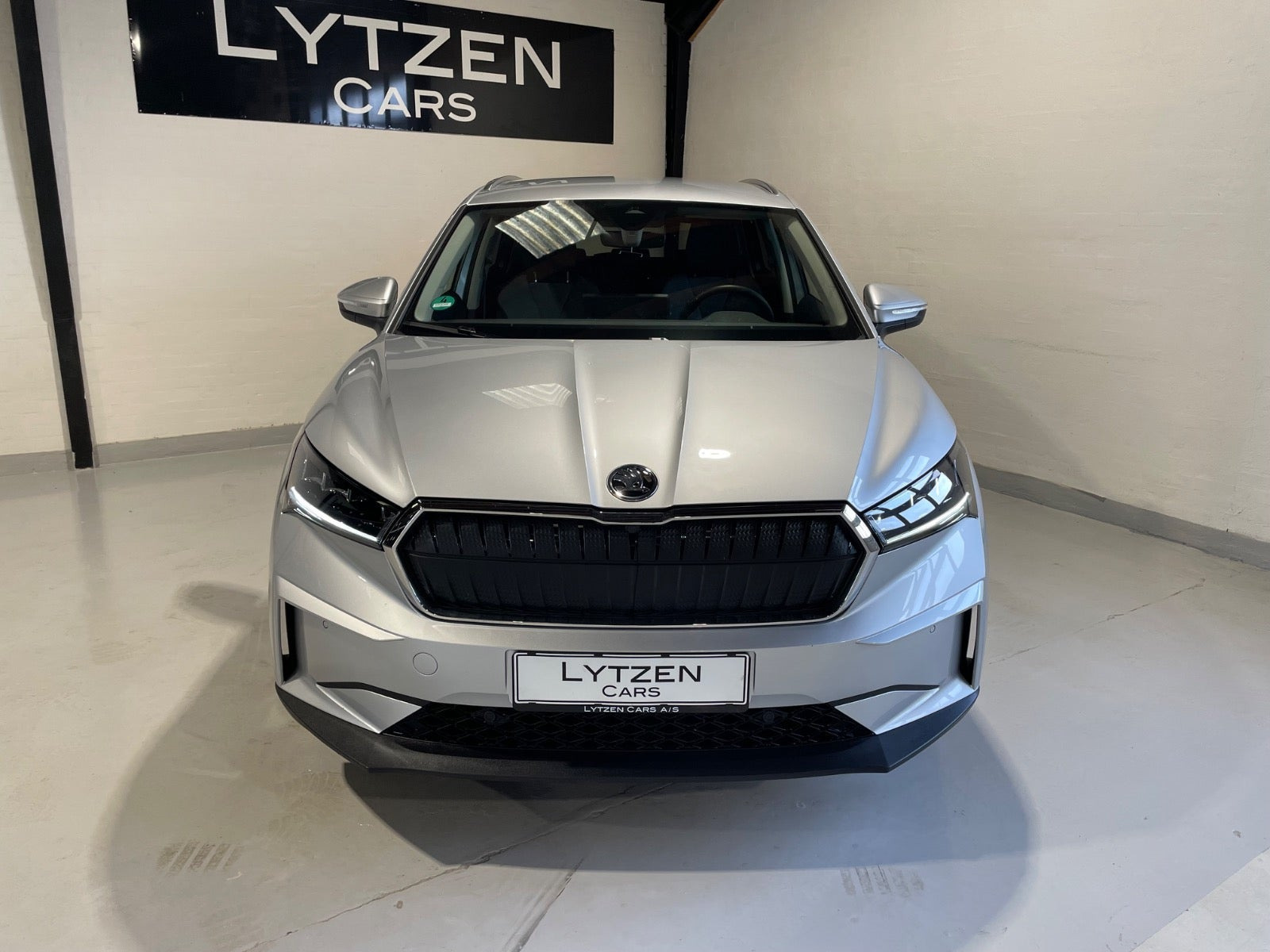 Sølv Skoda Enyaq fra 2025