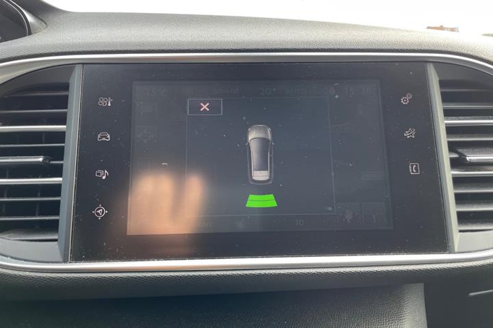 Sort Peugeot 308 fra 2017