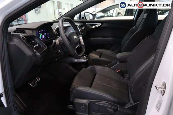 Hvid Audi Q4 e-tron fra 2025