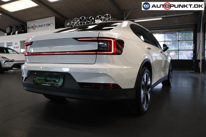 Hvid Polestar 2 fra 2024