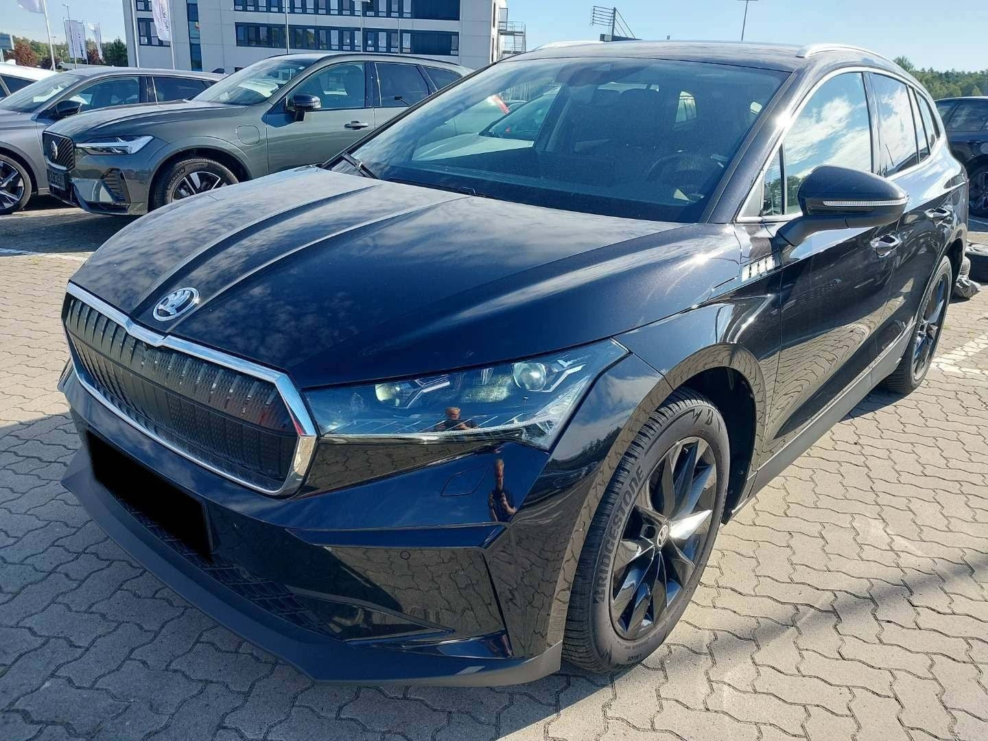 Sort Skoda Enyaq fra 2023