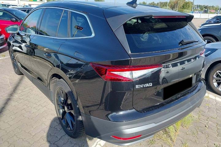 Sort Skoda Enyaq fra 2023