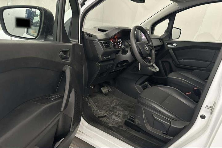 Hvid Nissan Townstar fra 2023