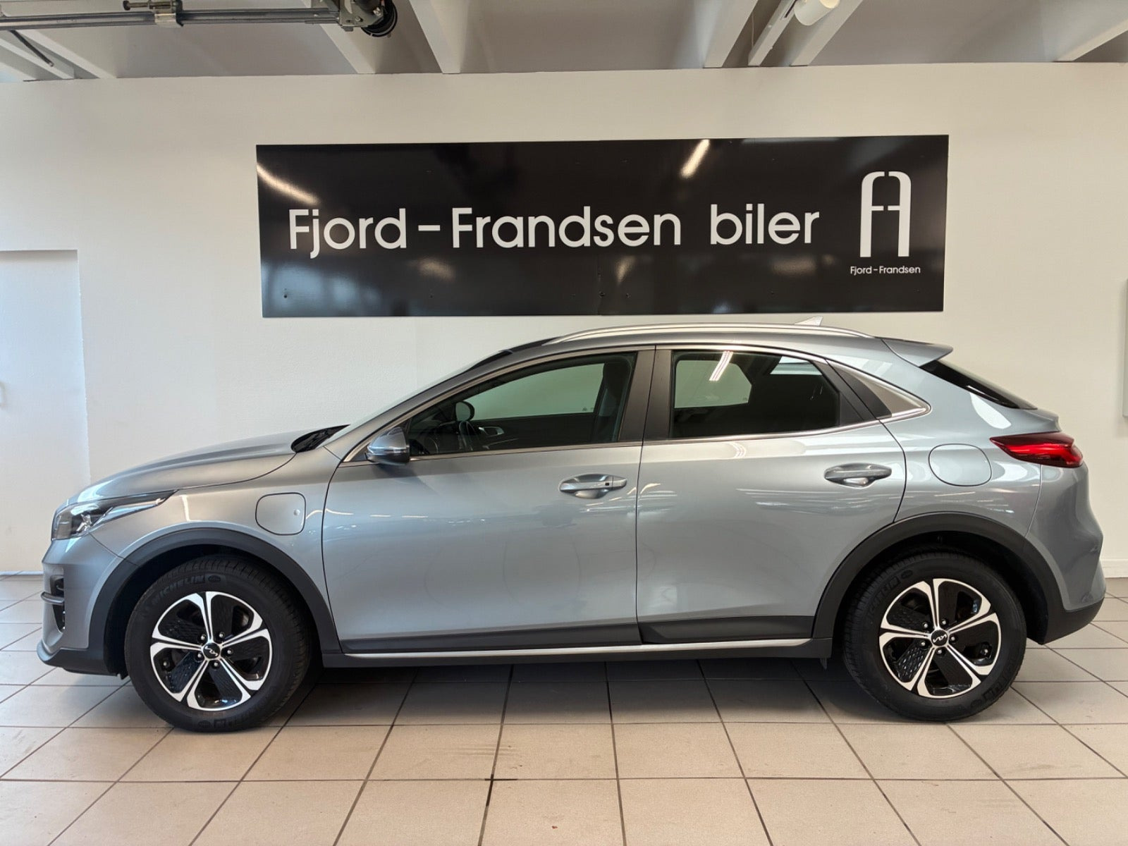Sølv Kia XCeed fra 2022