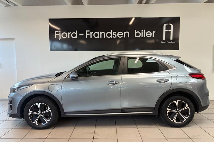 Sølv Kia XCeed fra 2022