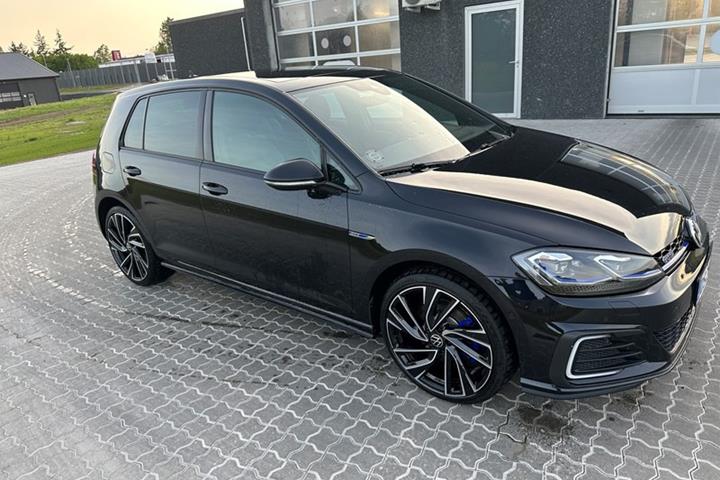 undefined VW Golf fra 2017