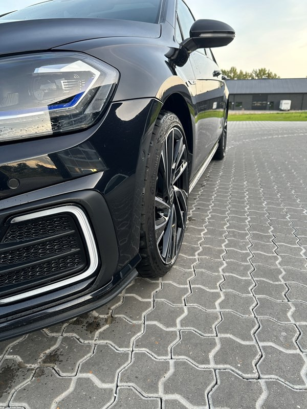 undefined VW Golf fra 2017