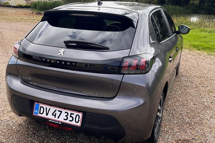 undefined Peugeot 208 fra 2023