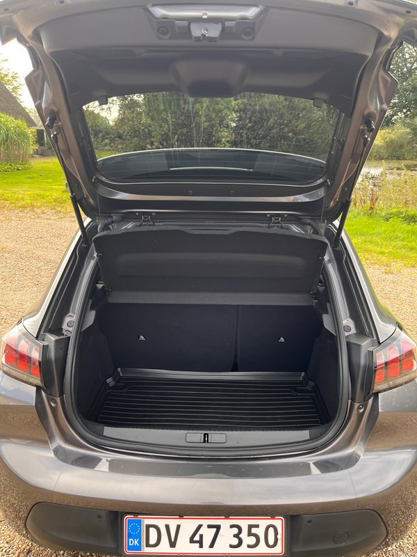 undefined Peugeot 208 fra 2023