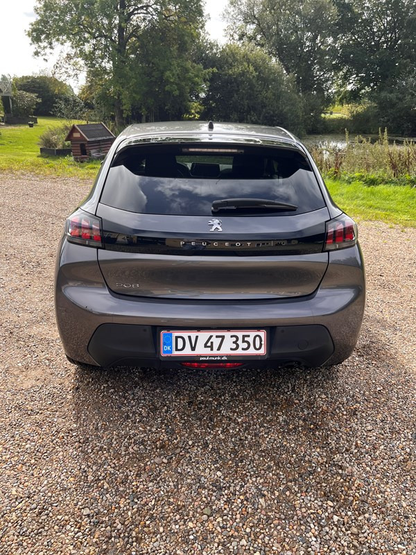 undefined Peugeot 208 fra 2023