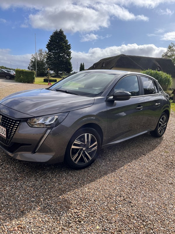 undefined Peugeot 208 fra 2023