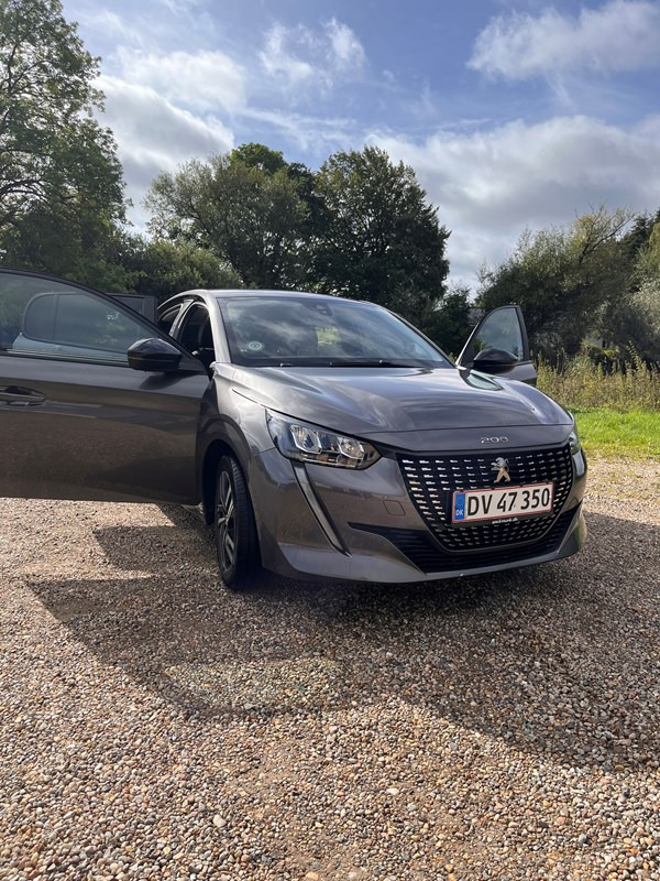 undefined Peugeot 208 fra 2023