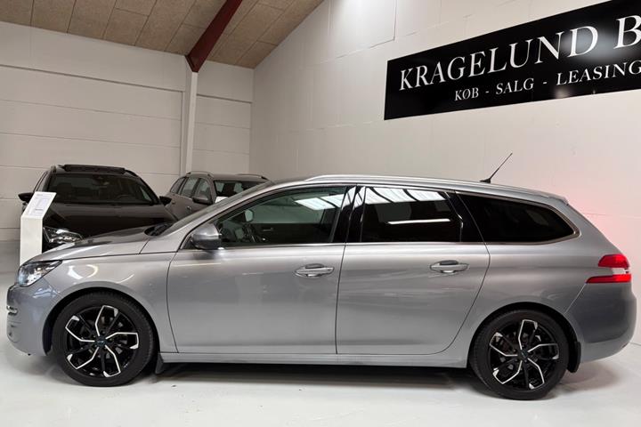 undefined Peugeot 308 fra 2016