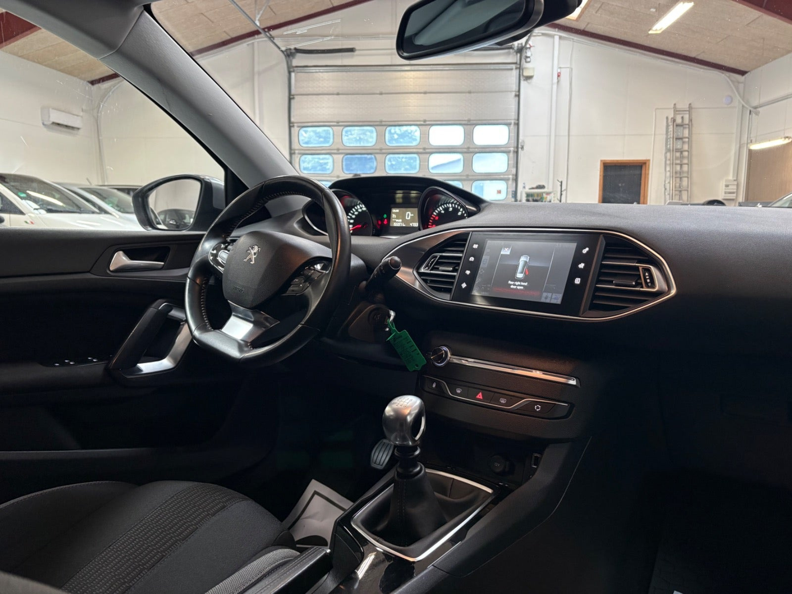 undefined Peugeot 308 fra 2016