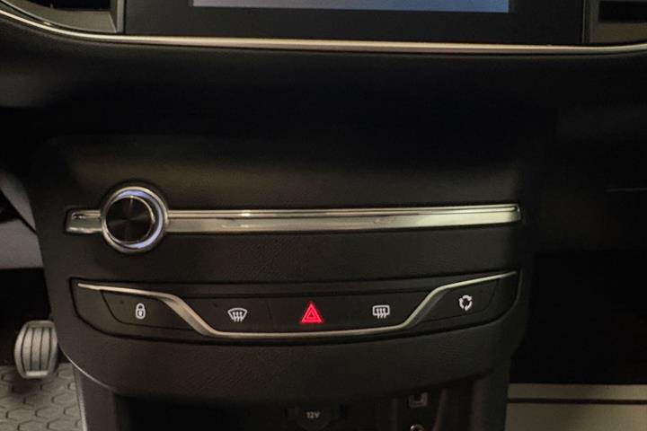 undefined Peugeot 308 fra 2016