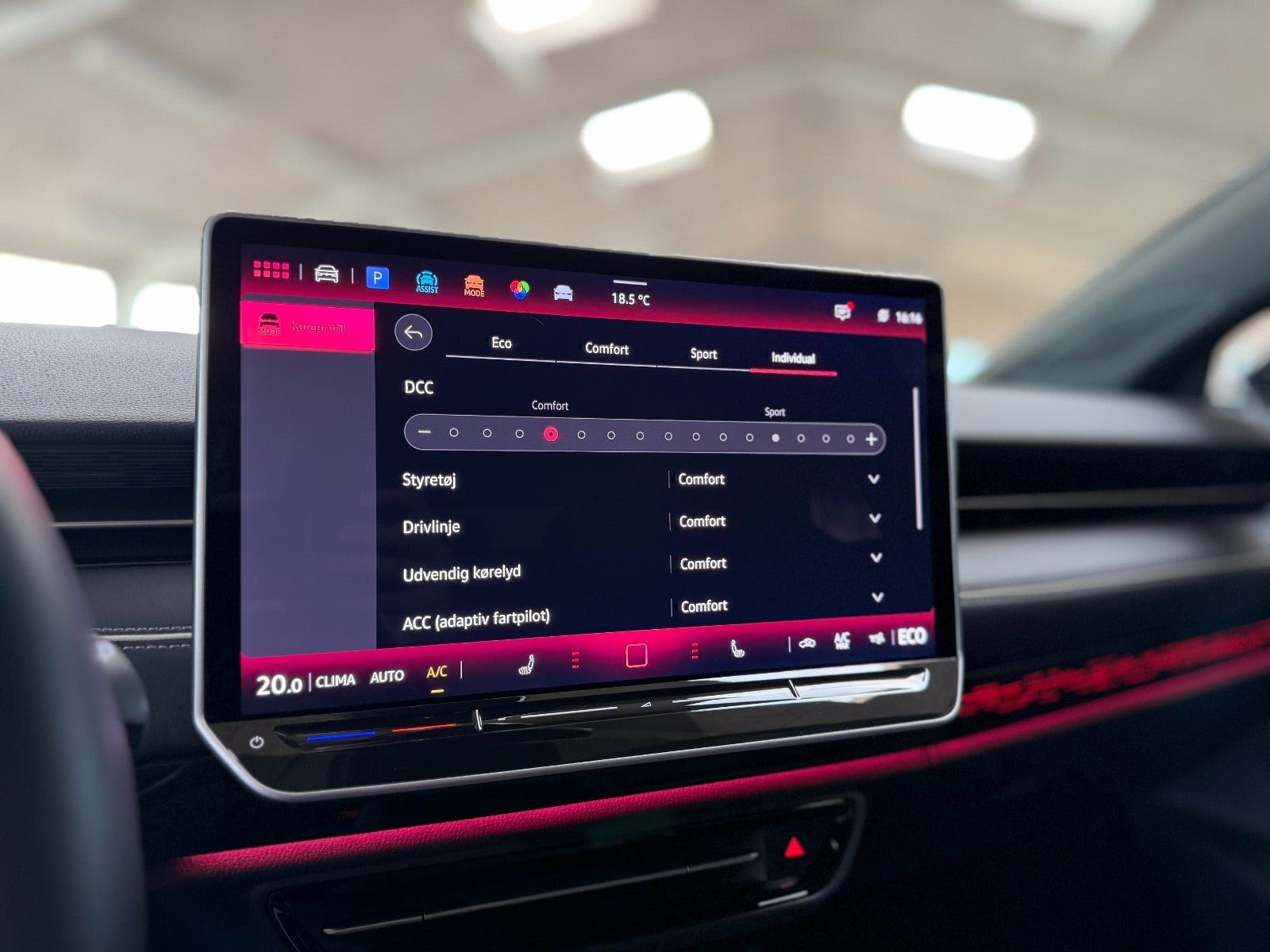 Sort VW ID.7 fra 2025