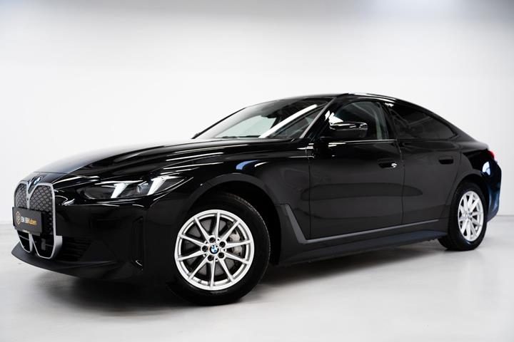 undefined BMW i4 fra 2025