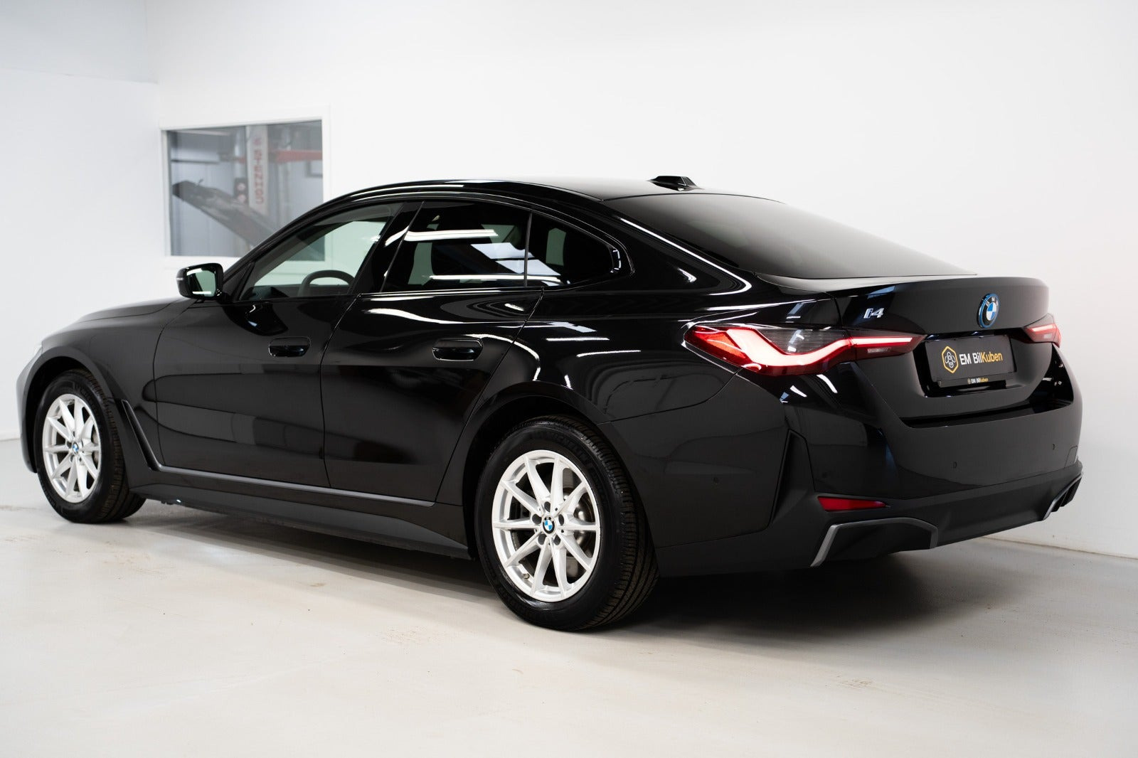 undefined BMW i4 fra 2025