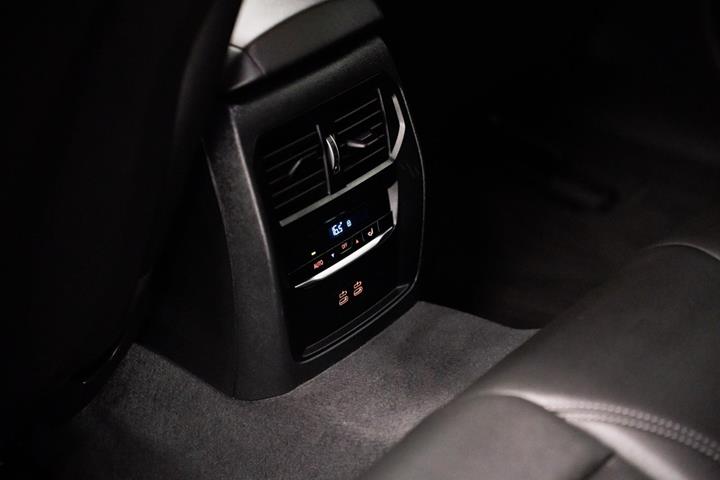 undefined BMW i4 fra 2025