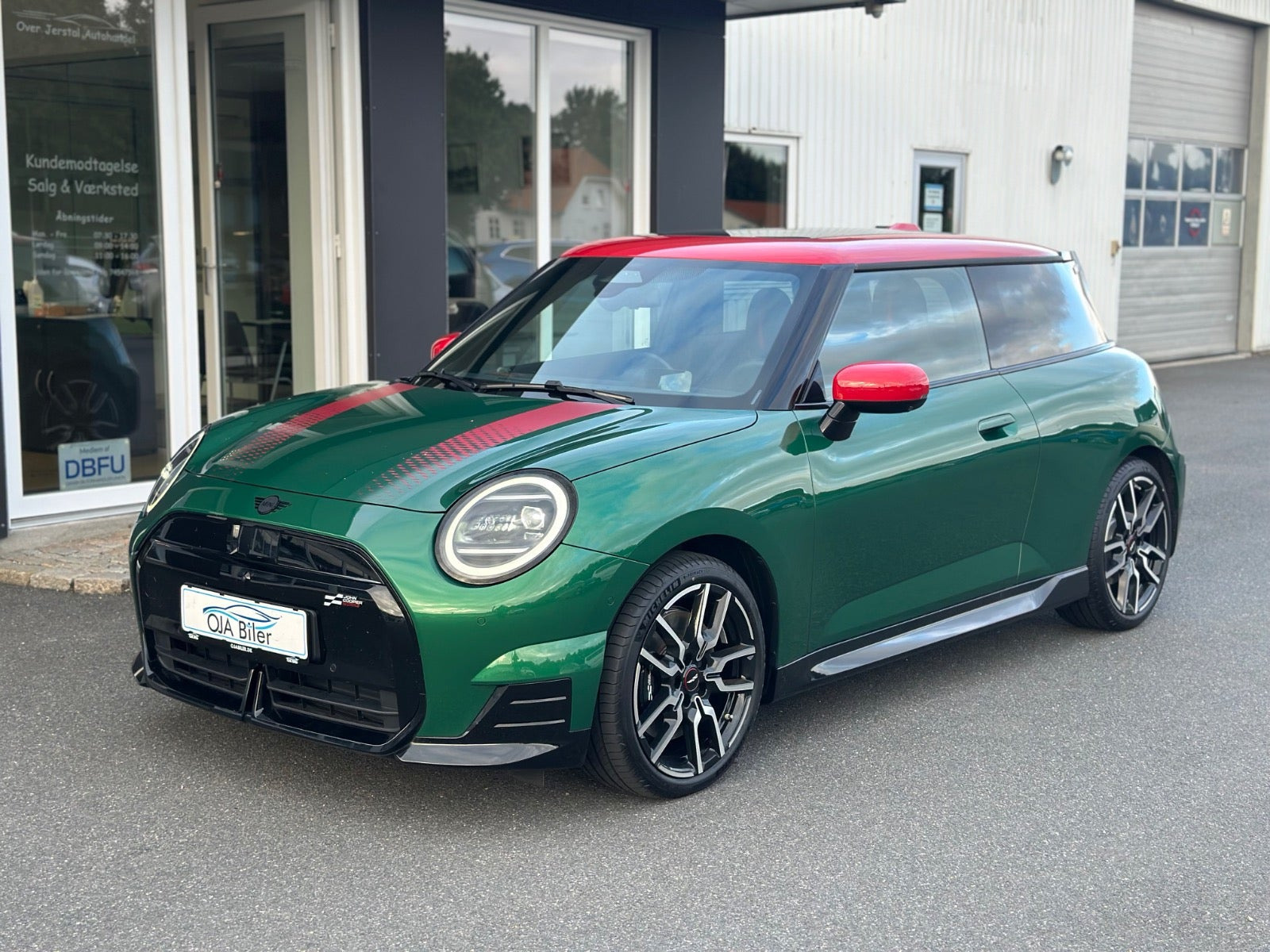 Mini Cooper E JC Works Trim XL