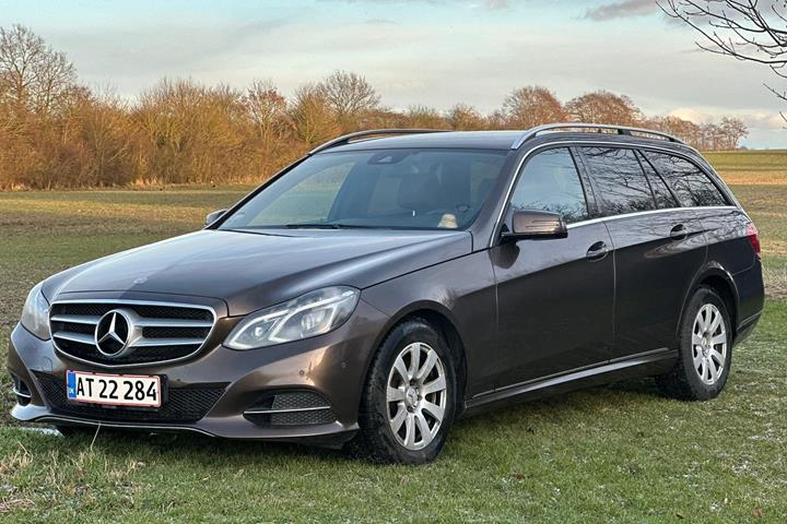 Brun Mercedes E220 fra 2014