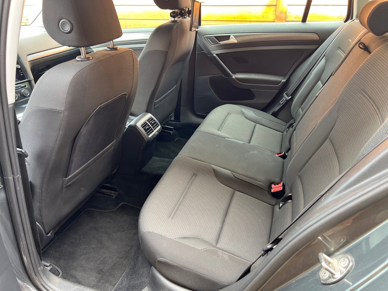 Sølv VW Golf VII fra 2018