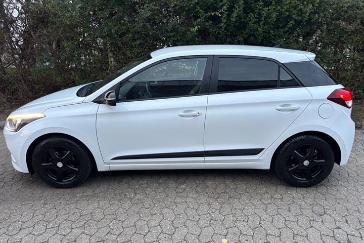 undefined Hyundai i20 fra 2015