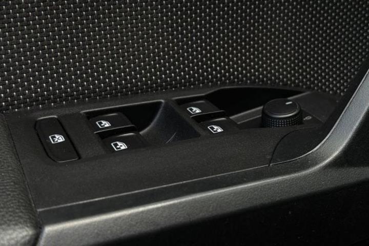 undefined Seat Arona fra 2019