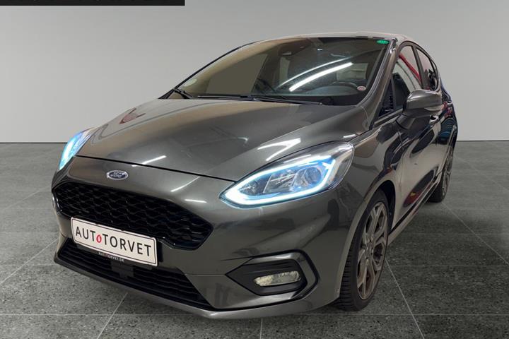 Grå Ford Fiesta fra 2018 set udefra