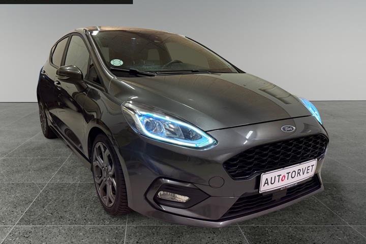 Grå Ford Fiesta fra 2018