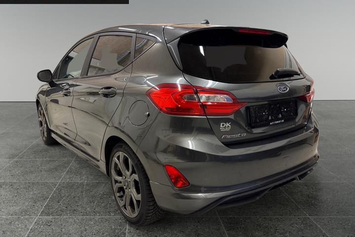 Grå Ford Fiesta fra 2018