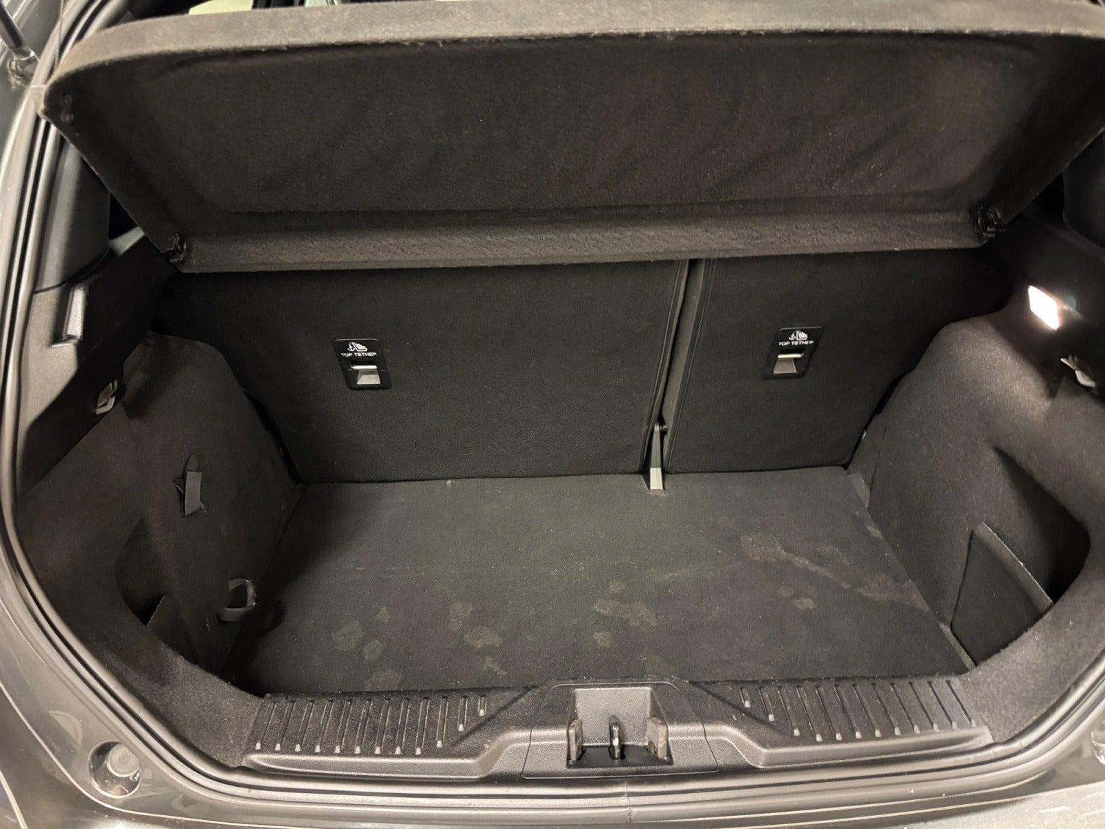 Grå Ford Fiesta fra 2018