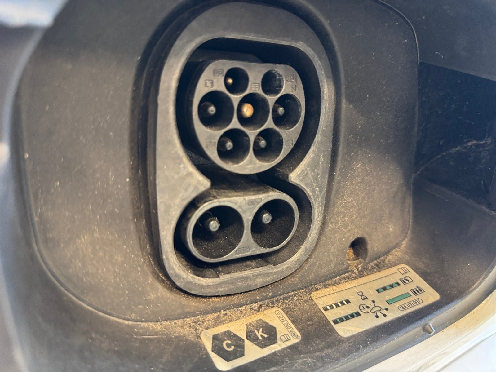 Hvid VW ID.4 fra 2021
