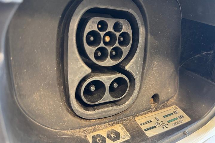 Hvid VW ID.4 fra 2021
