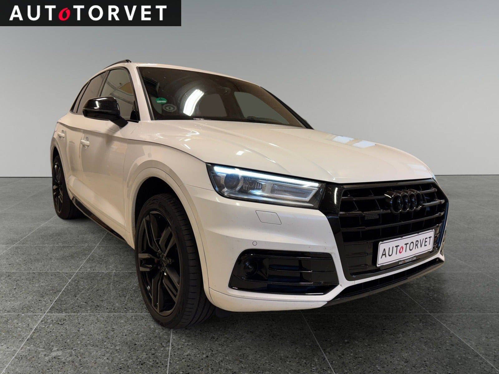 Hvid Audi Q5 fra 2019