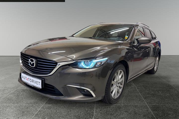 Brun Mazda 6 fra 2016