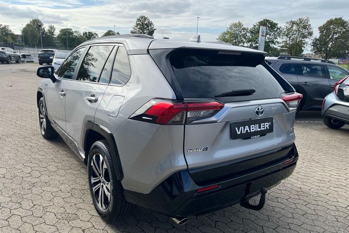 undefined Toyota RAV4 Plug-in fra 2021