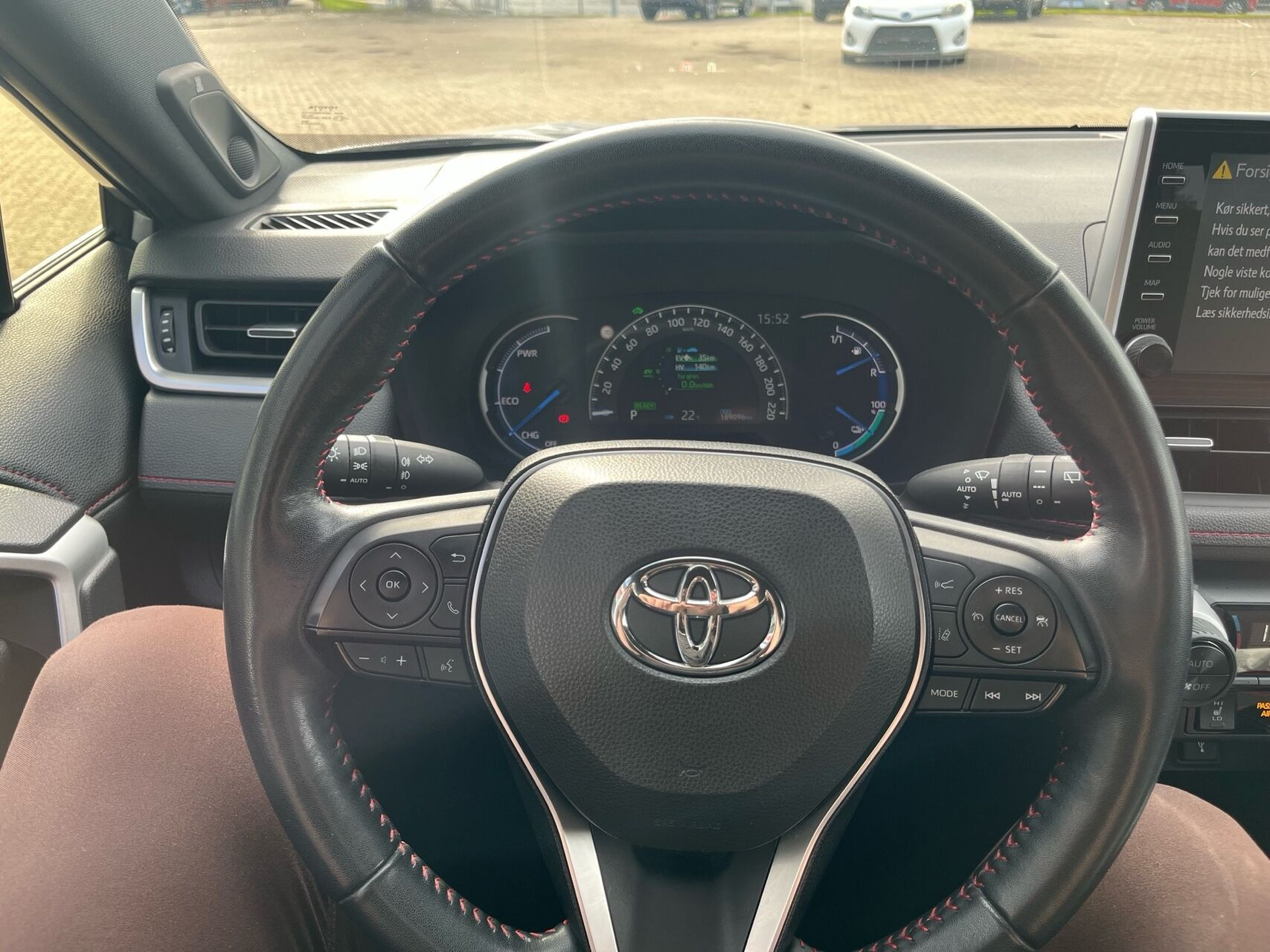 undefined Toyota RAV4 Plug-in fra 2021
