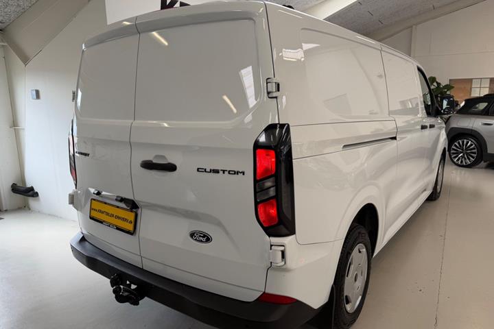 Hvid Ford Transit Custom 300 L2 fra 2024