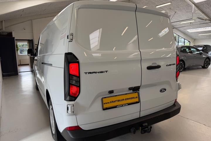 Hvid Ford Transit Custom 300 L2 fra 2024
