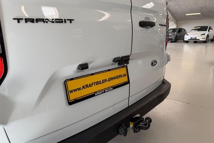 Hvid Ford Transit Custom 300 L2 fra 2024