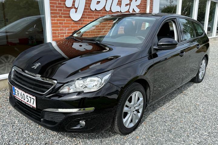 Sort Peugeot 308 fra 2014